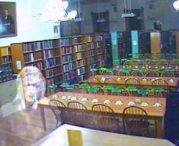 Fantasma in Biblioteca - 27